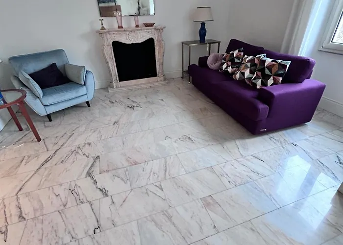 Realty Company Piazza Venezia