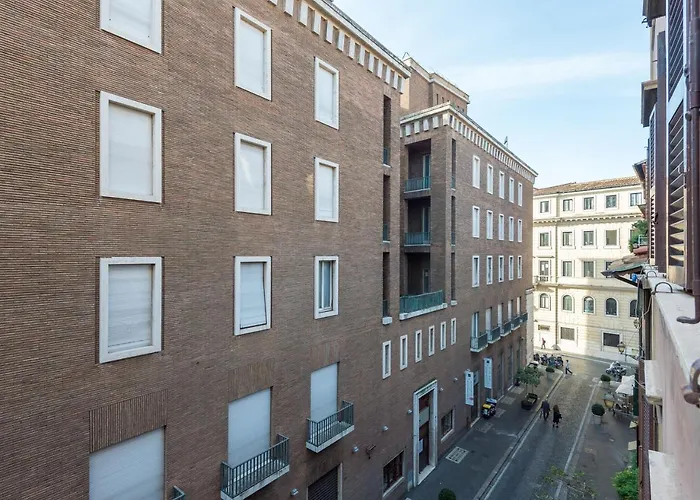 Ara Pacis Luxury Apartments By Caprirooms