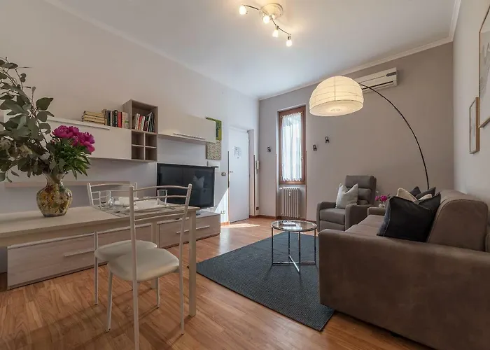 Augustus Suite near Saint Peter