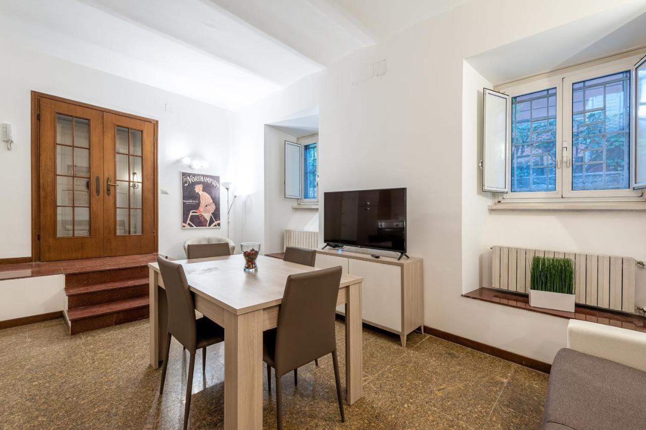 Apartment Tour De Rome