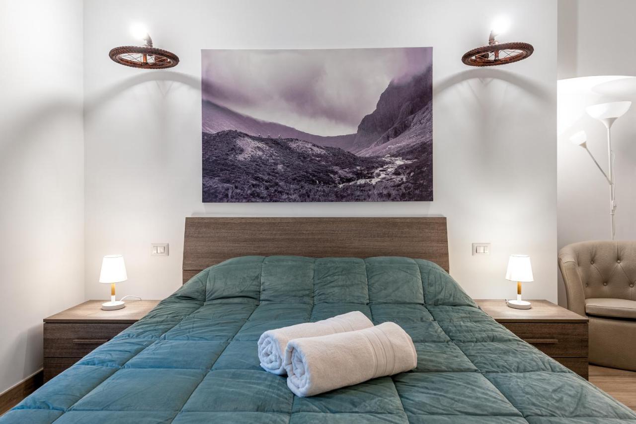Tour De Apartment *