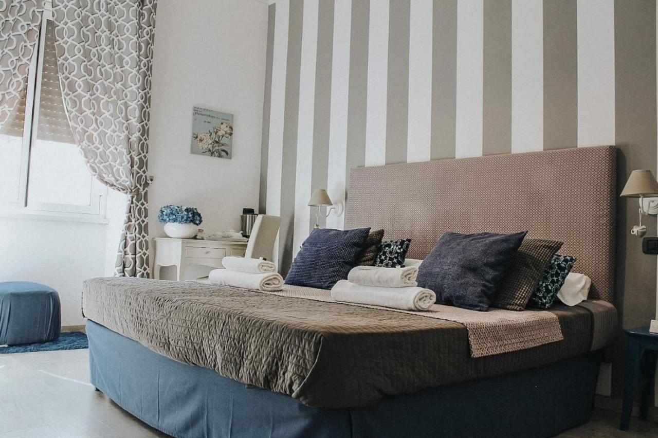 Bed & Breakfast Exa - Just