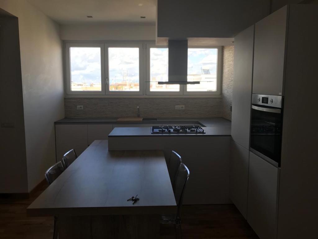 Madd House Bis Apartment