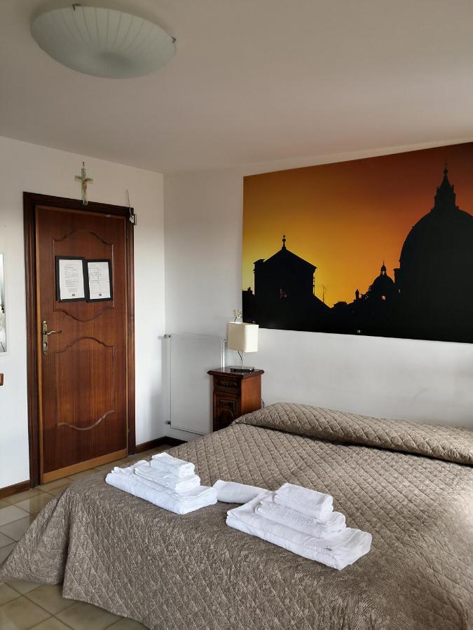 Bed & Breakfast Domus Getsemani Rome