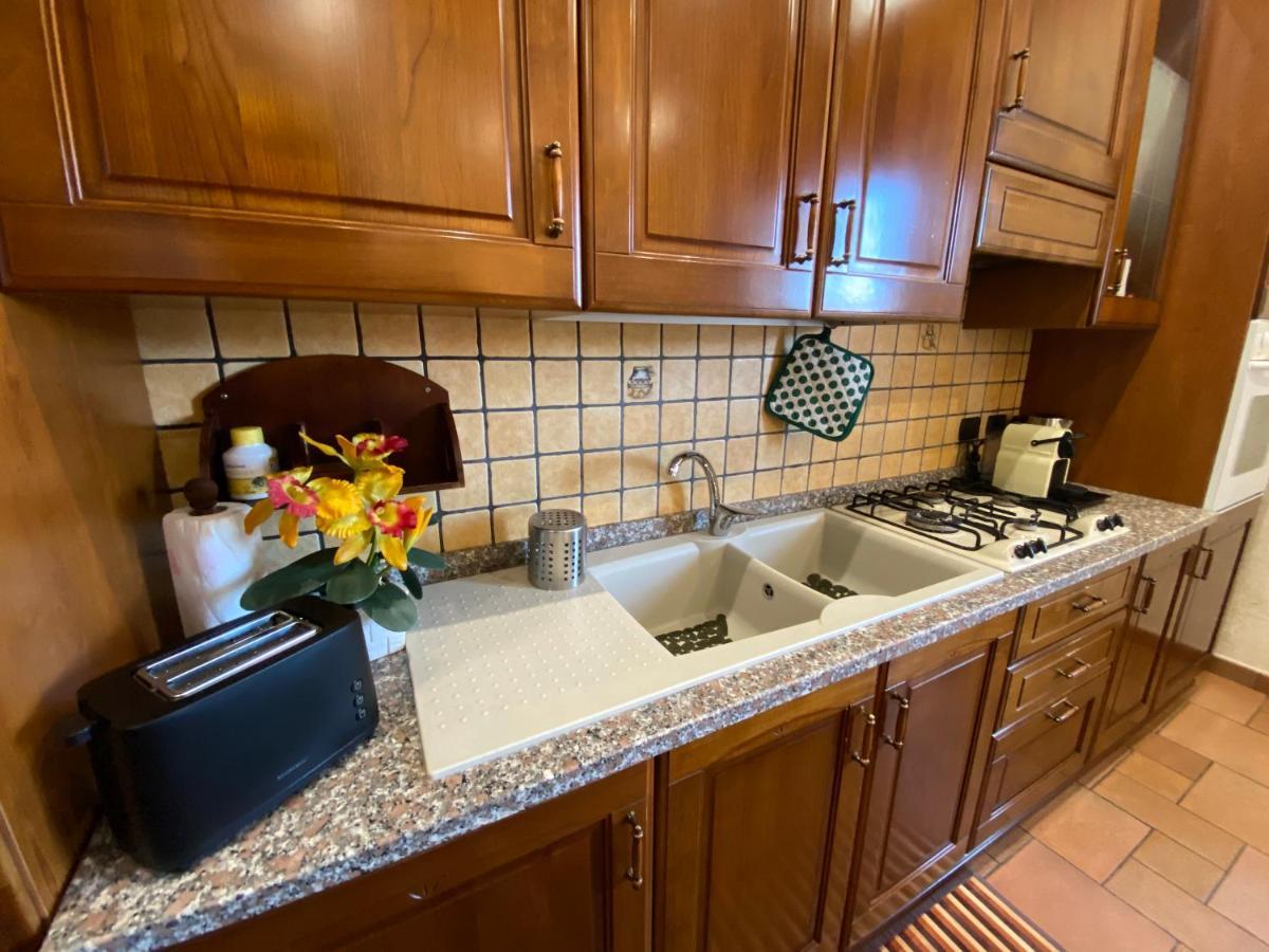 Apartment Pini Di Roma-new And Cozy In Center- Metro A 