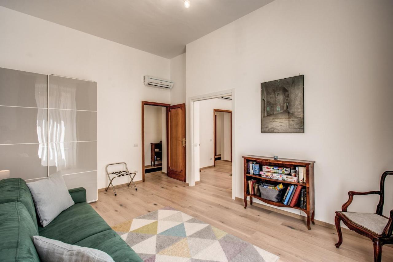 3 Bedrooms Vatican Center Apartment