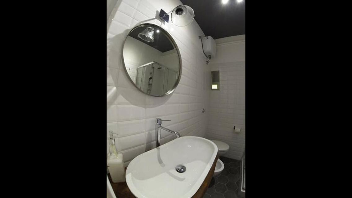 Natale Del Grande 21 Stylish Apartment *