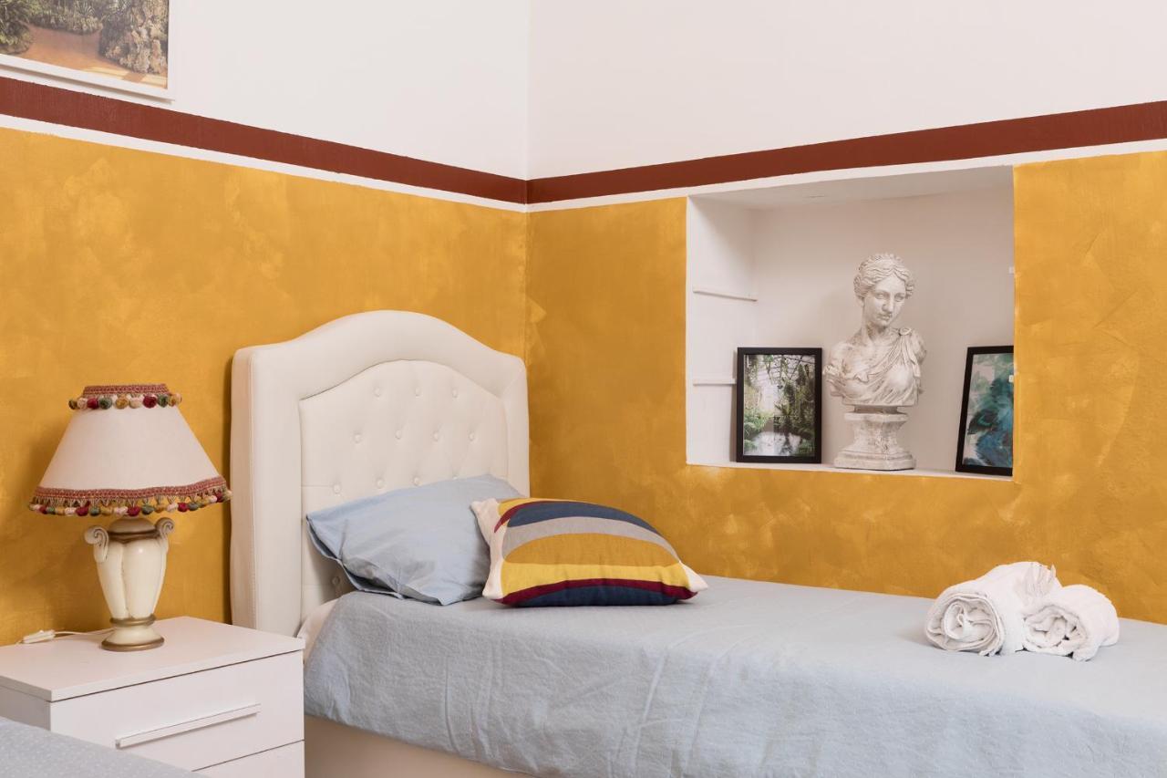 Palace Of Flowers 53 Piazza Navona Appartement Rome