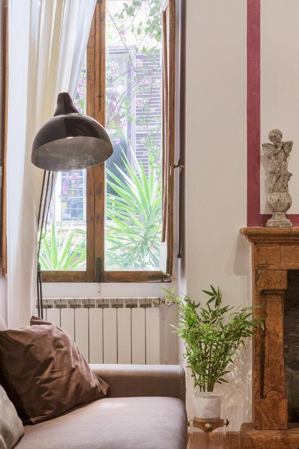 Appartement Palace Of Flowers 53 Piazza Navona