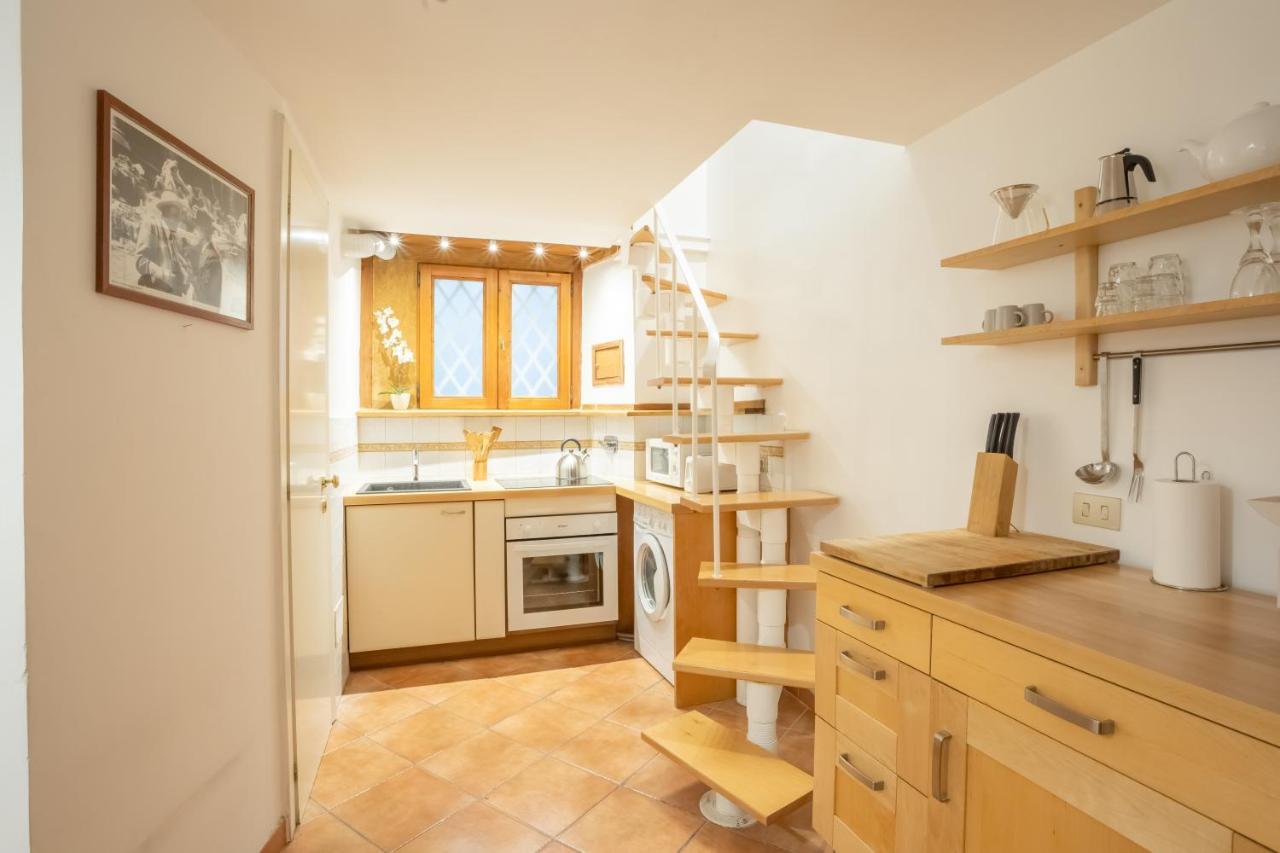 Quiet And Cozy Trastevere Hideaway