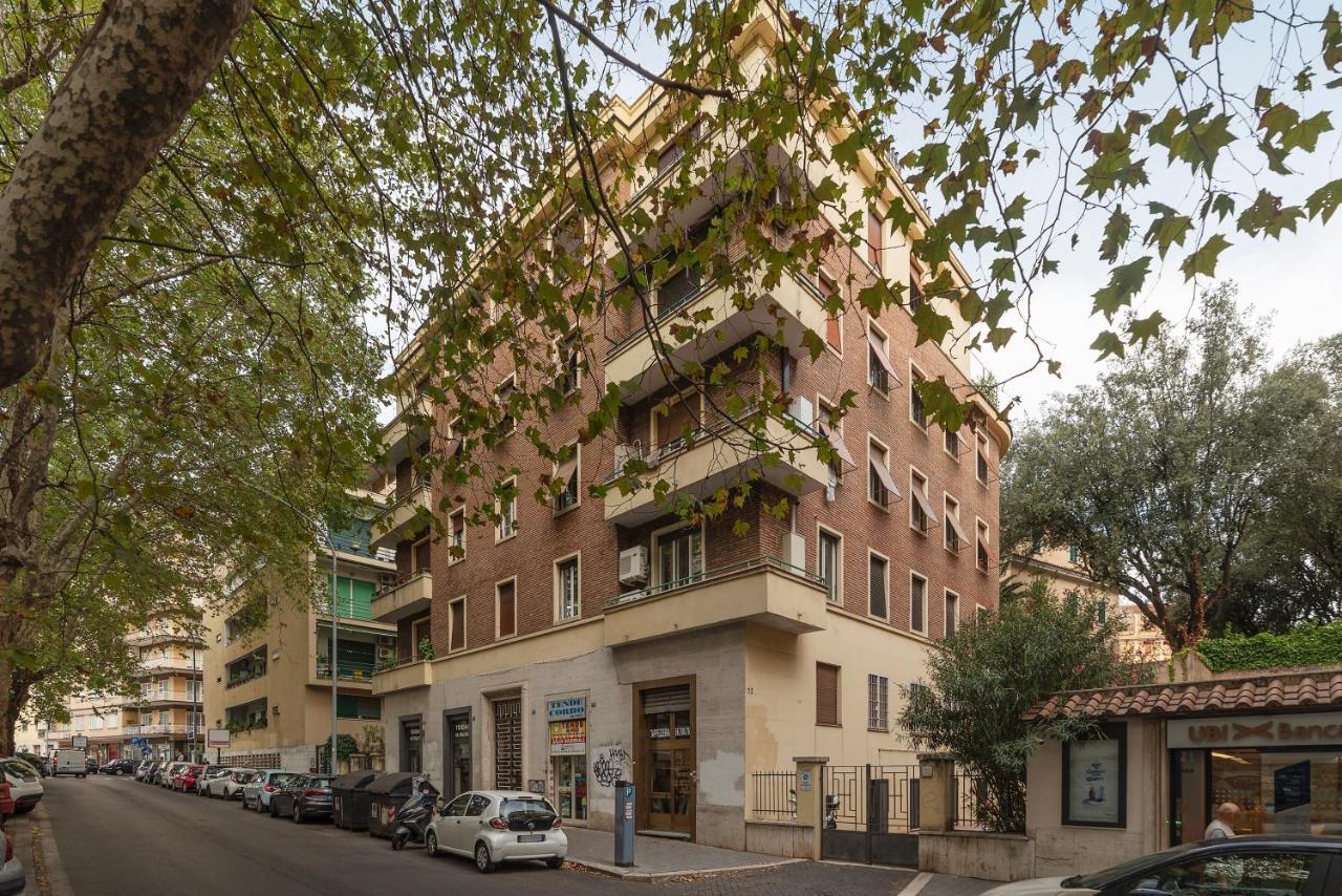 Piazza Re Di