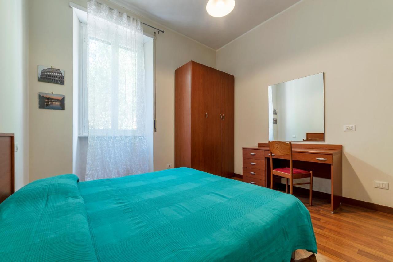 Apartment Piazza Re Di *