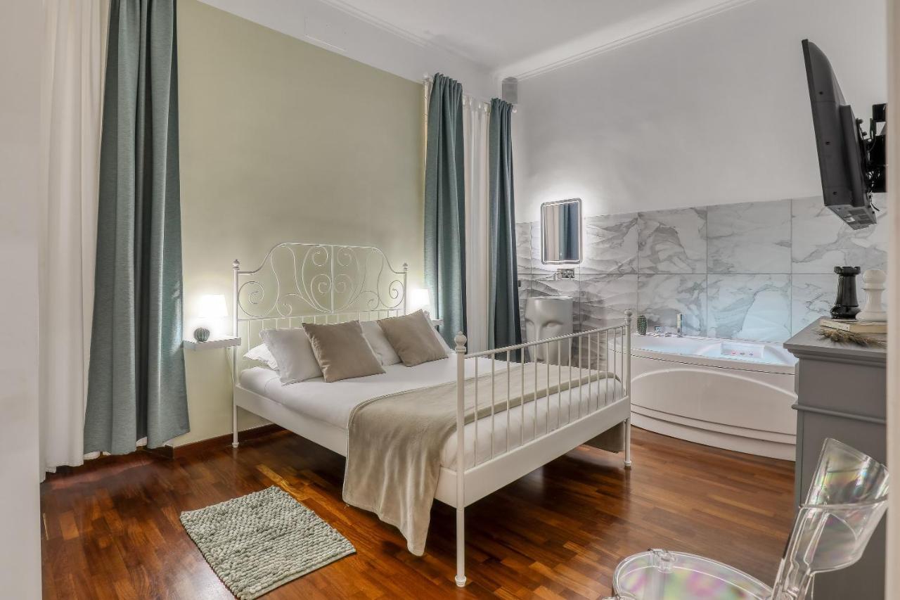 Atrhome Frattina Luxury Roma