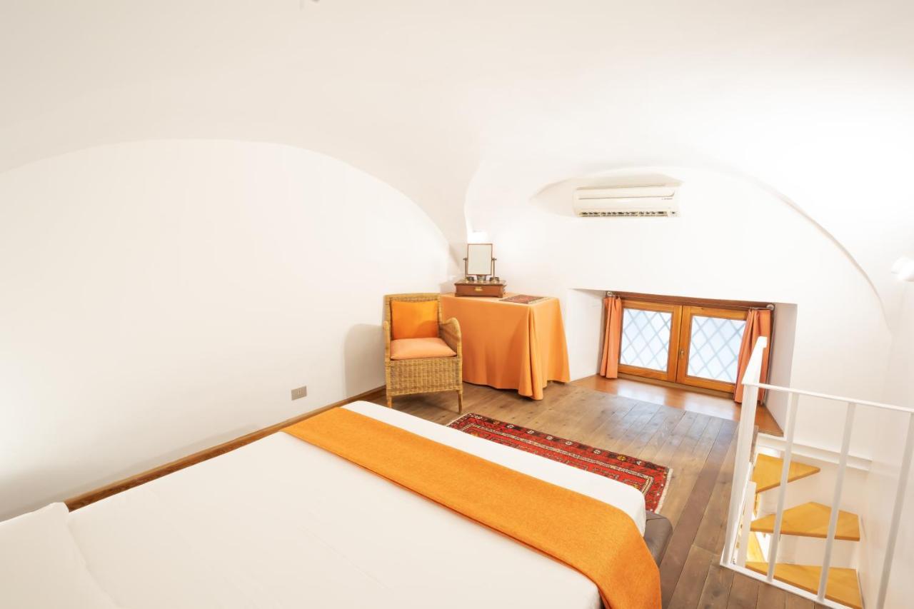 Quiet And Cozy Trastevere Hideaway Roma