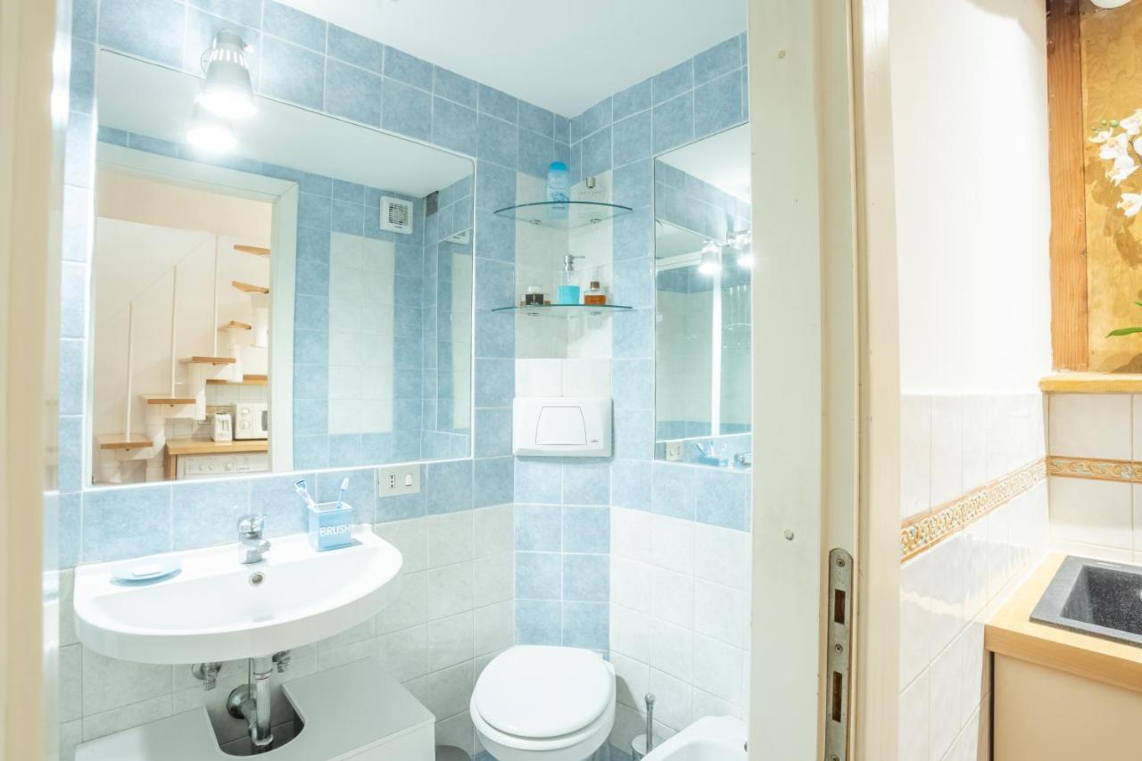 Quiet And Cozy Trastevere Hideaway * Roma