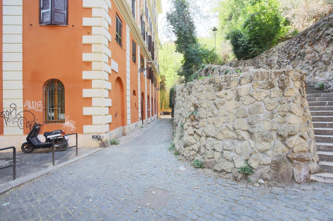 Quiet And Cozy Trastevere Hideaway *