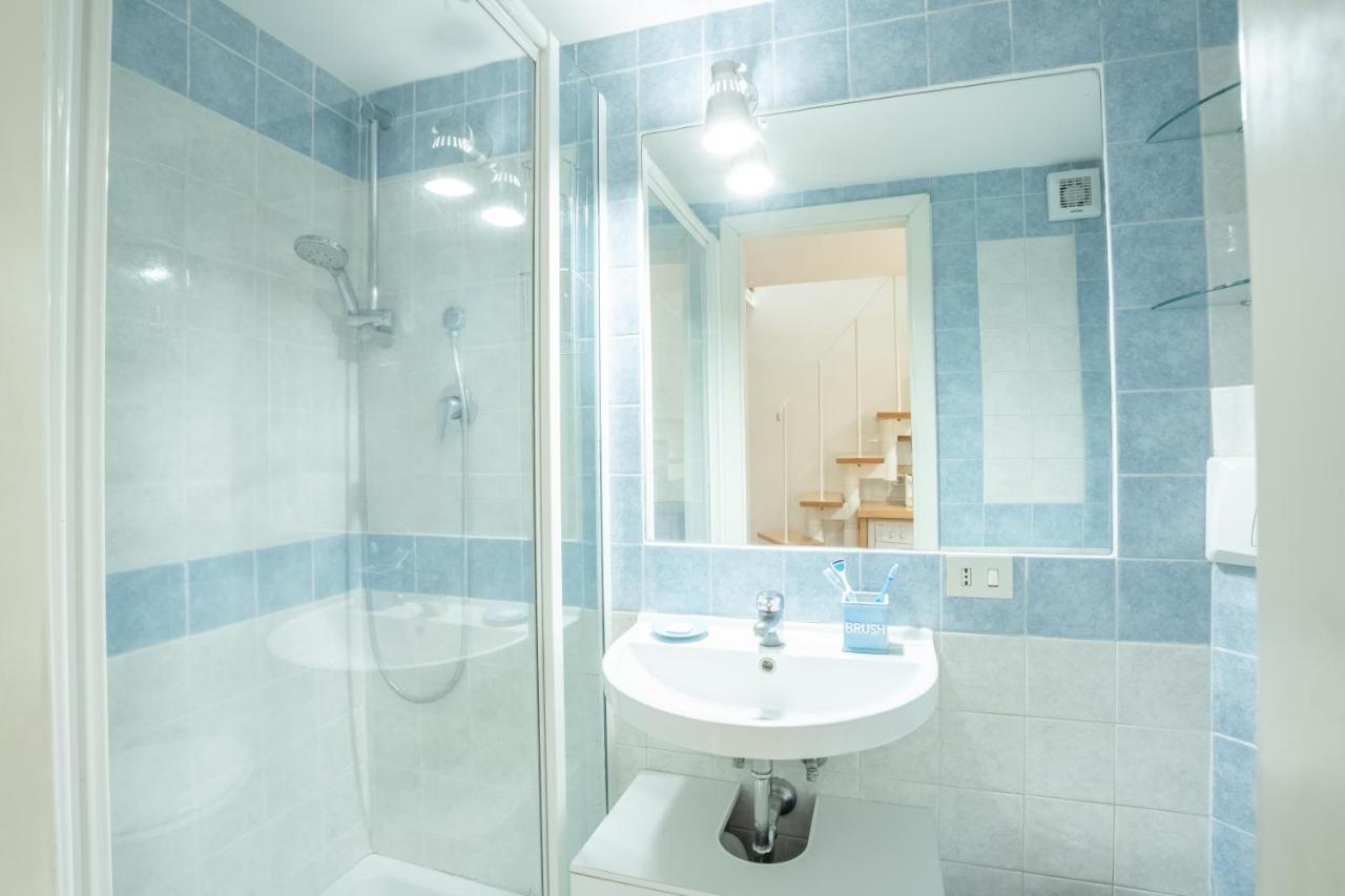 Quiet And Cozy Trastevere Hideaway Roma