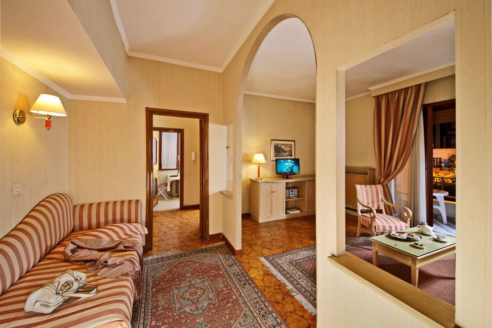Aurelia San Pietro 4* Rome