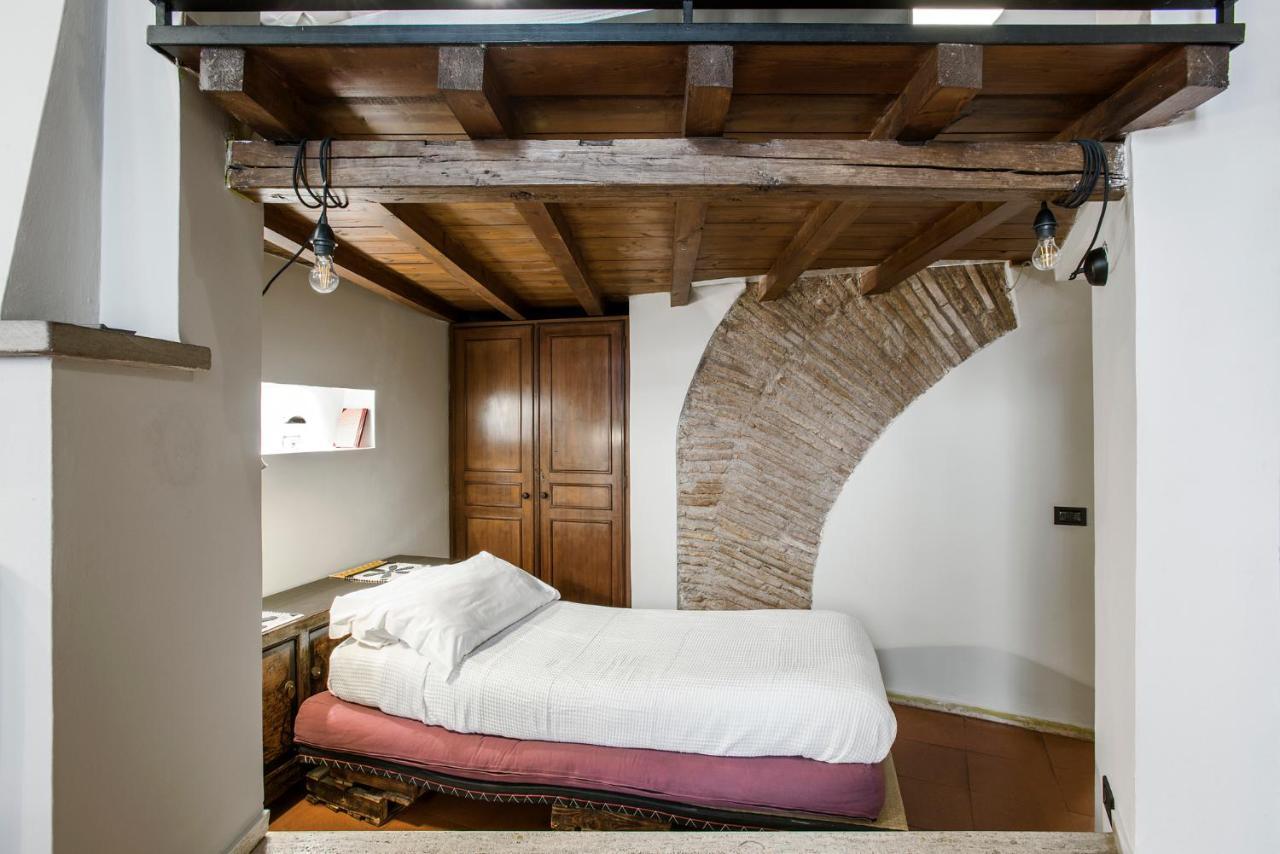 Charming Pantheon Apt In The Heart Of Rome Apartment *