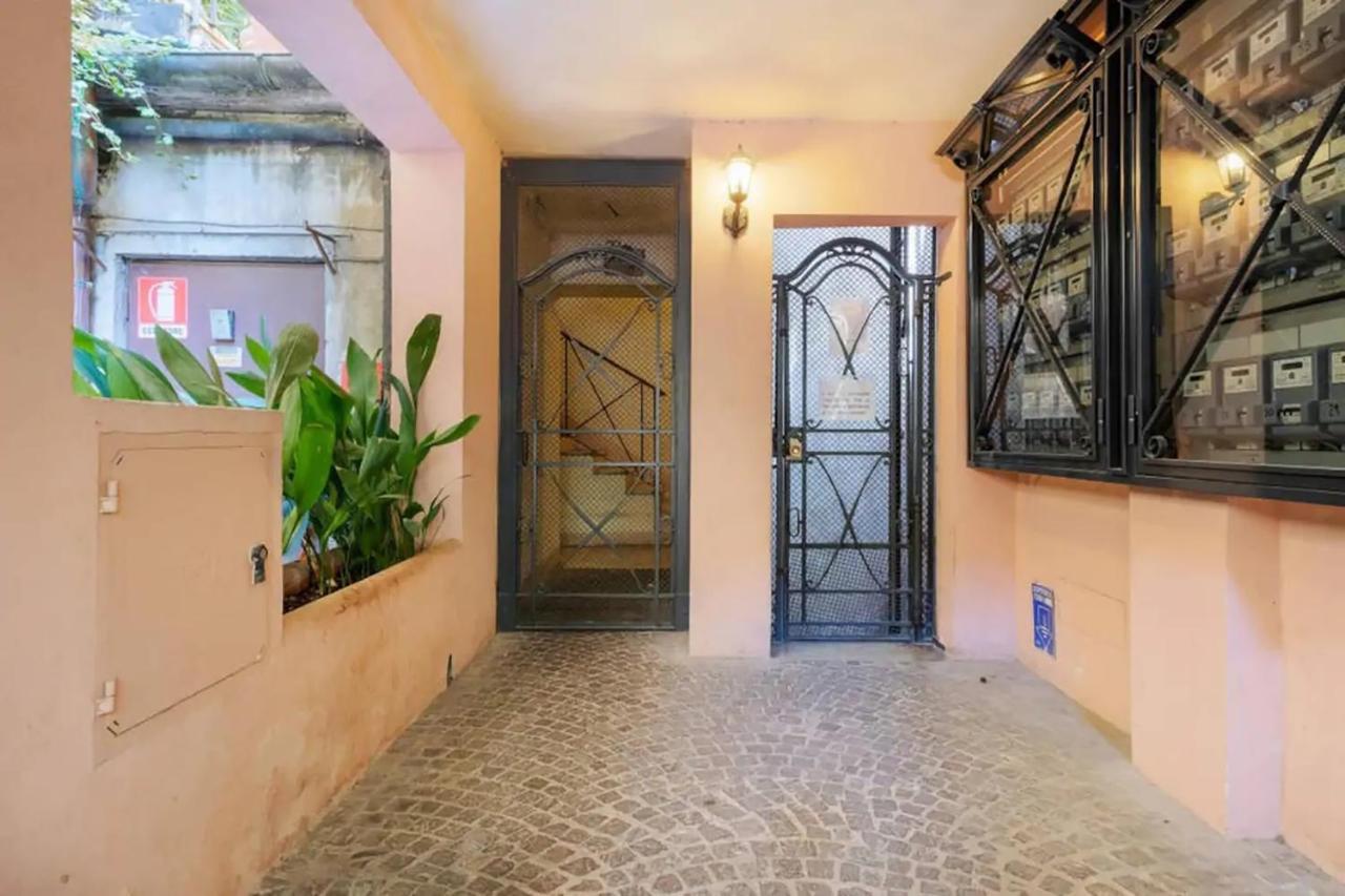 Hostme Flat Metro Spagna *