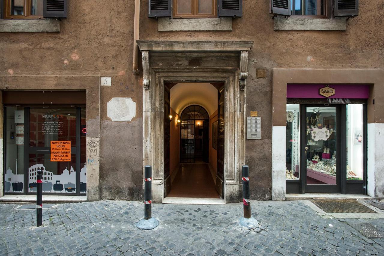 Charming Pantheon Apt In The Heart Of Rome Apartment *