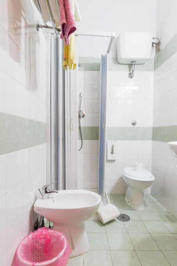 Hostel Roma For Backpackers Auberge de jeunesse *