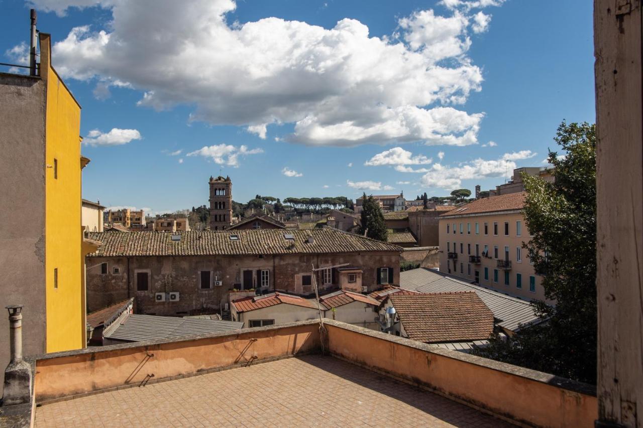 Colonna - Trastevere