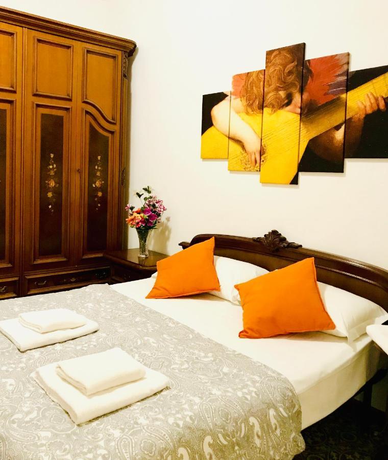 4 Bed Luxury Near Colosseum Appartement Rome