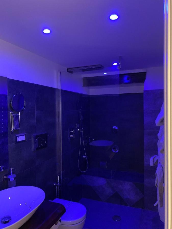 Luxury Coronari Apartment