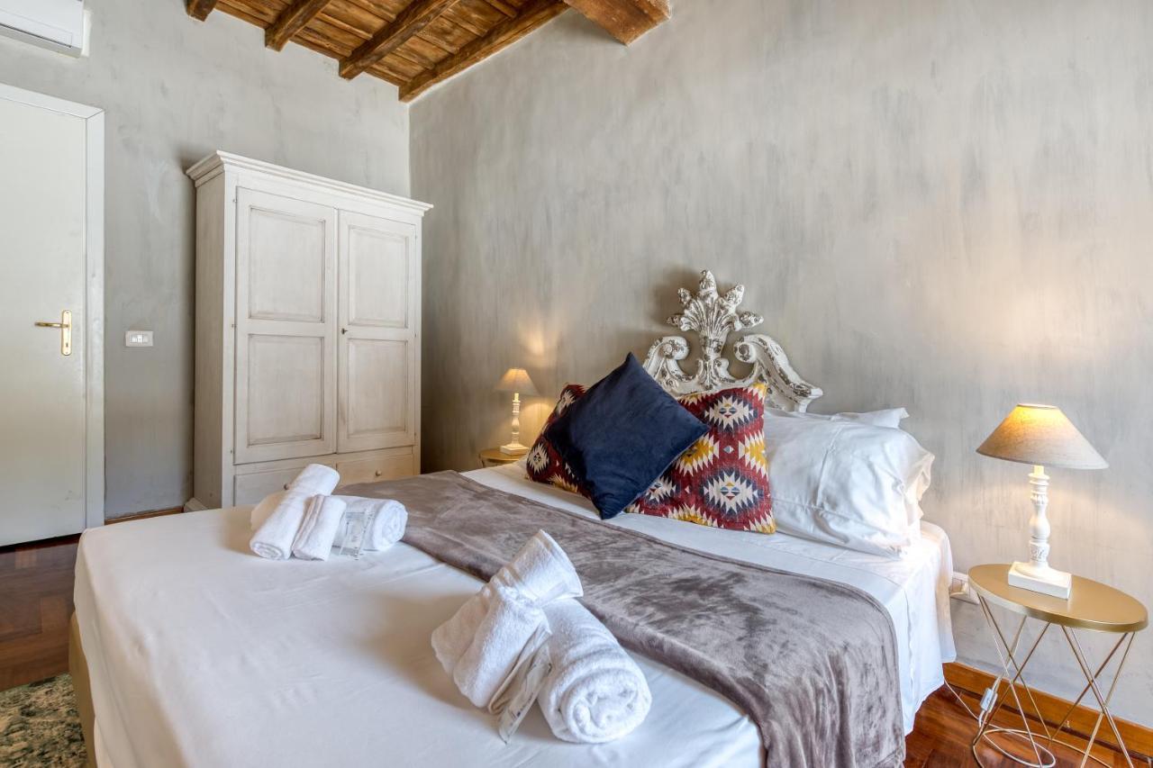 Apartment View On Campo De Fiori Irex Rome