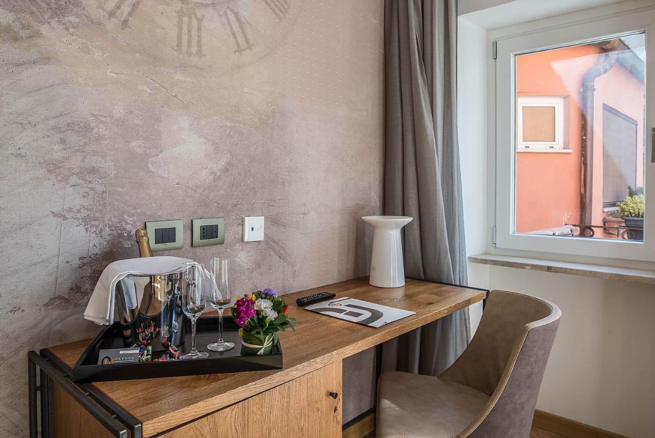 Navona Essence 3*