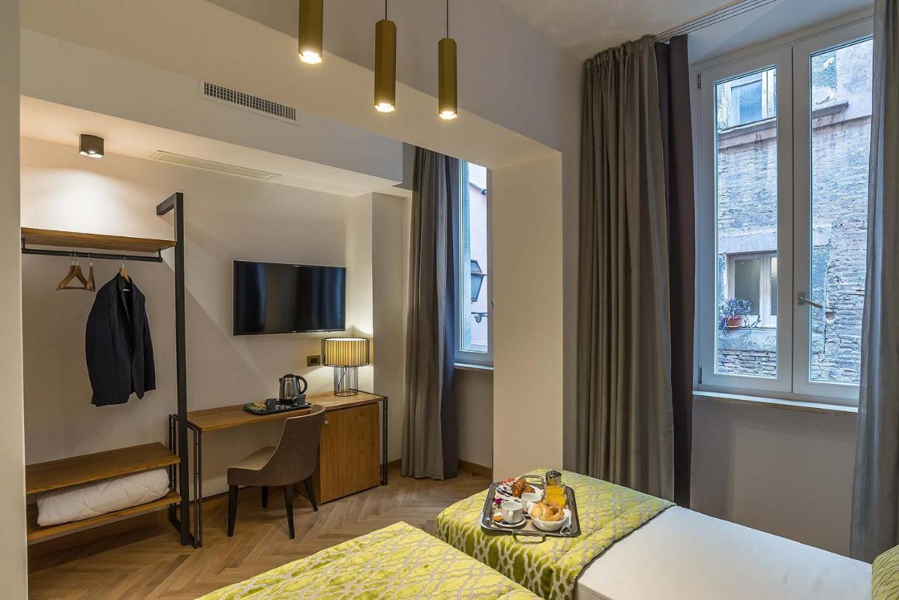 Navona Essence 3*