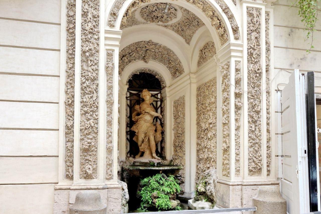 Apartment The Babuino - Luxury Serviced Apartment Rome