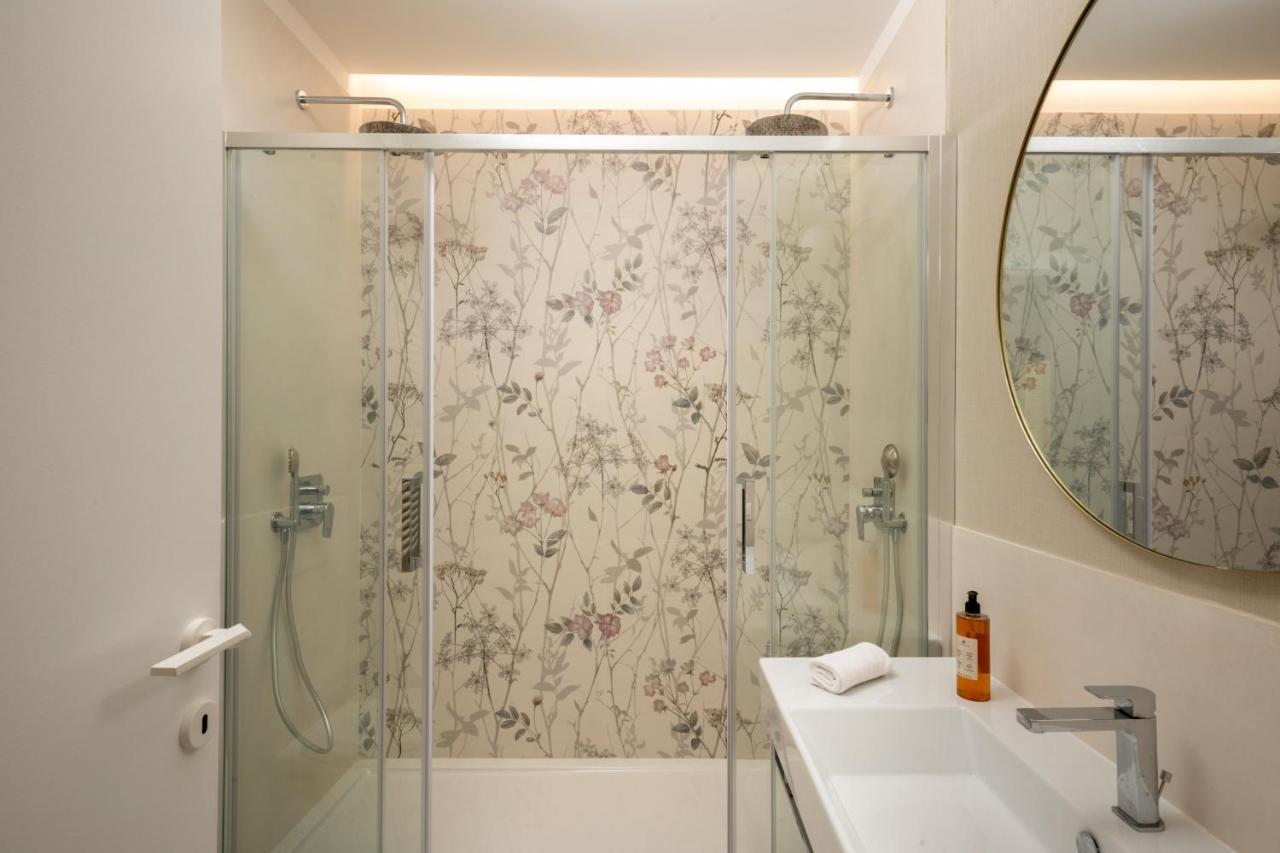 Casavignoni Luxury Apartment Near To Spanish Step * Rome