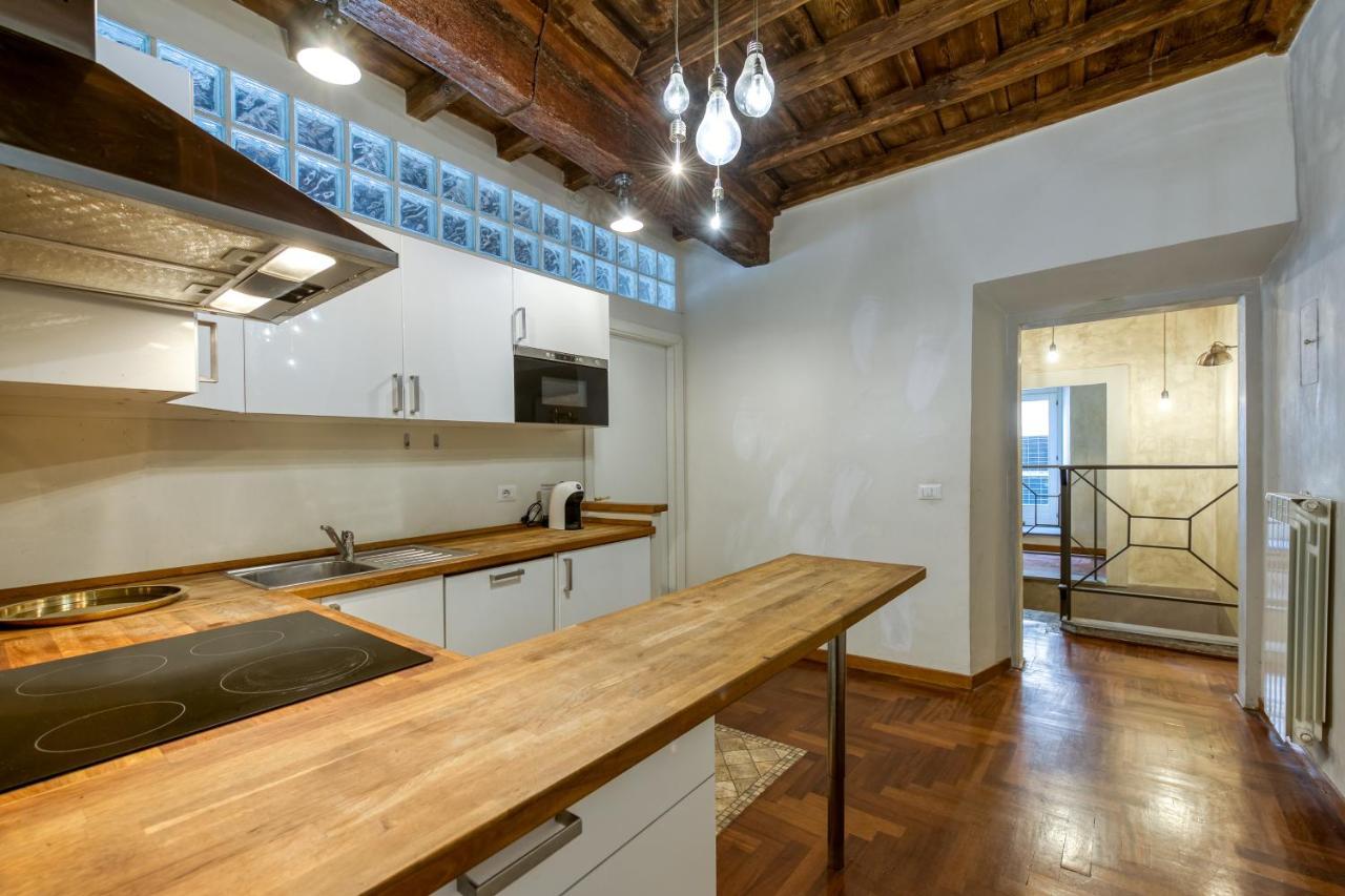 Apartment View On Campo De Fiori Irex *