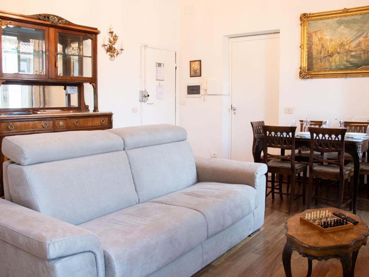 Appartement The Best Rent - Beautiful With Terrace Near Colosseo *