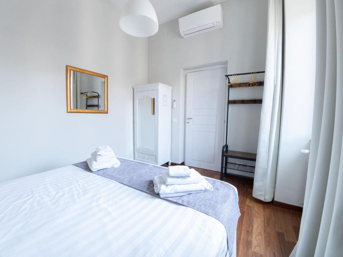 The Best Rent - Beautiful With Terrace Near Colosseo Appartement *
