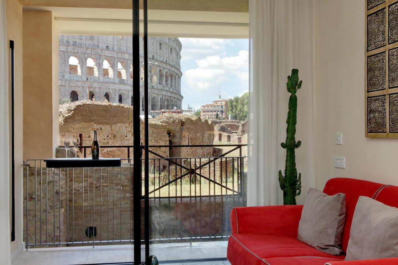 Luxury Domus 1 *