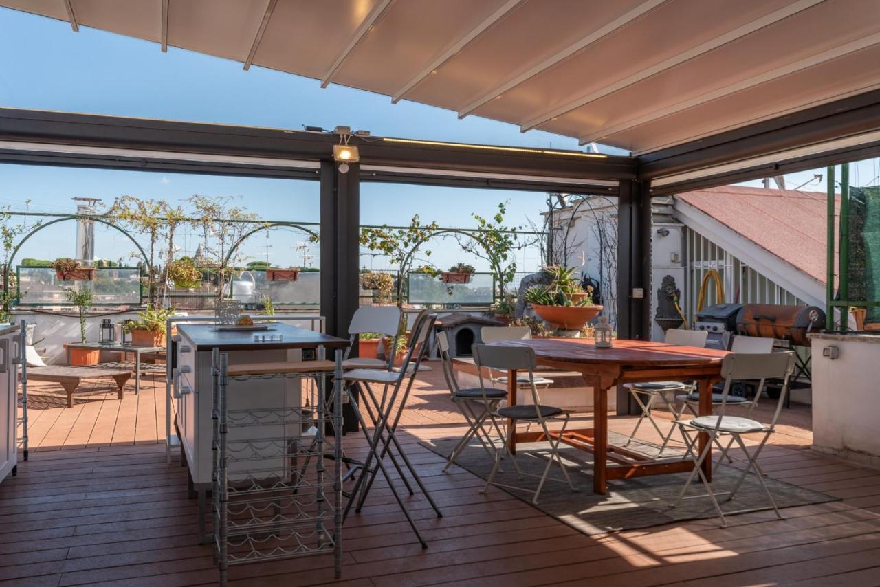 Roof Terrace Gleizer Saint Peter's