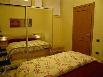 Lux Aparthotel Rome