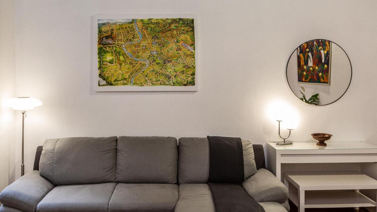 Cartari In Apartment Rome