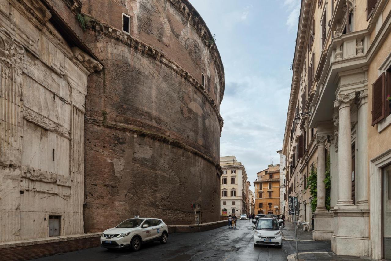 Pantheon View * Rome