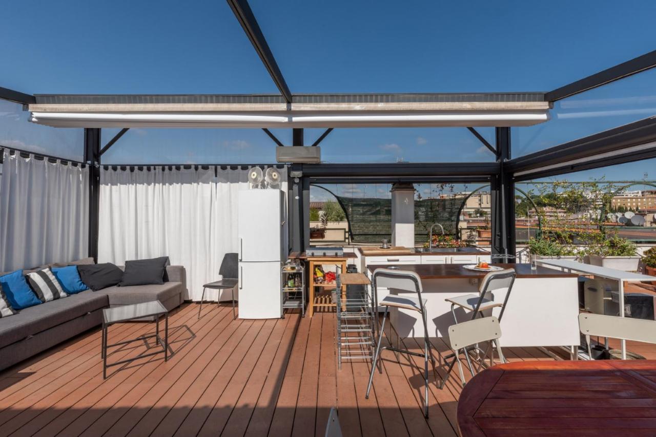 Roof Terrace Gleizer Saint Peter's * Rome