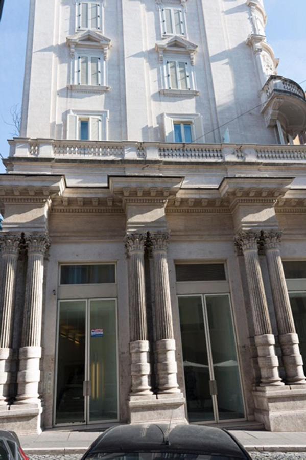 Spagna Luxury Apartment *