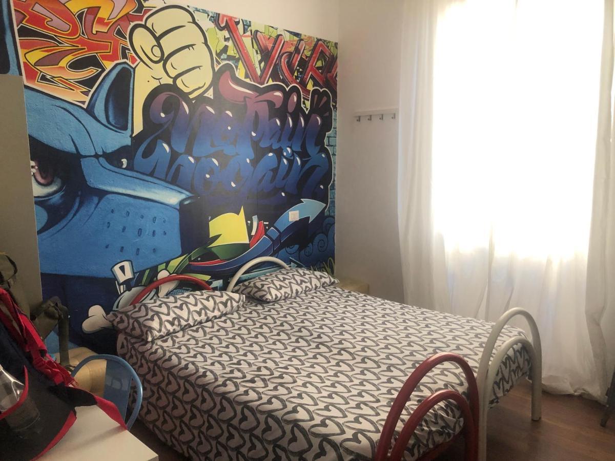 Hostel Roma For Backpackers Auberge de jeunesse *