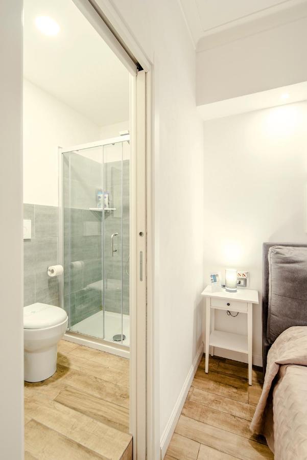 Garden House - Luxury - Only Self Check In Casa de hóspedes 2*