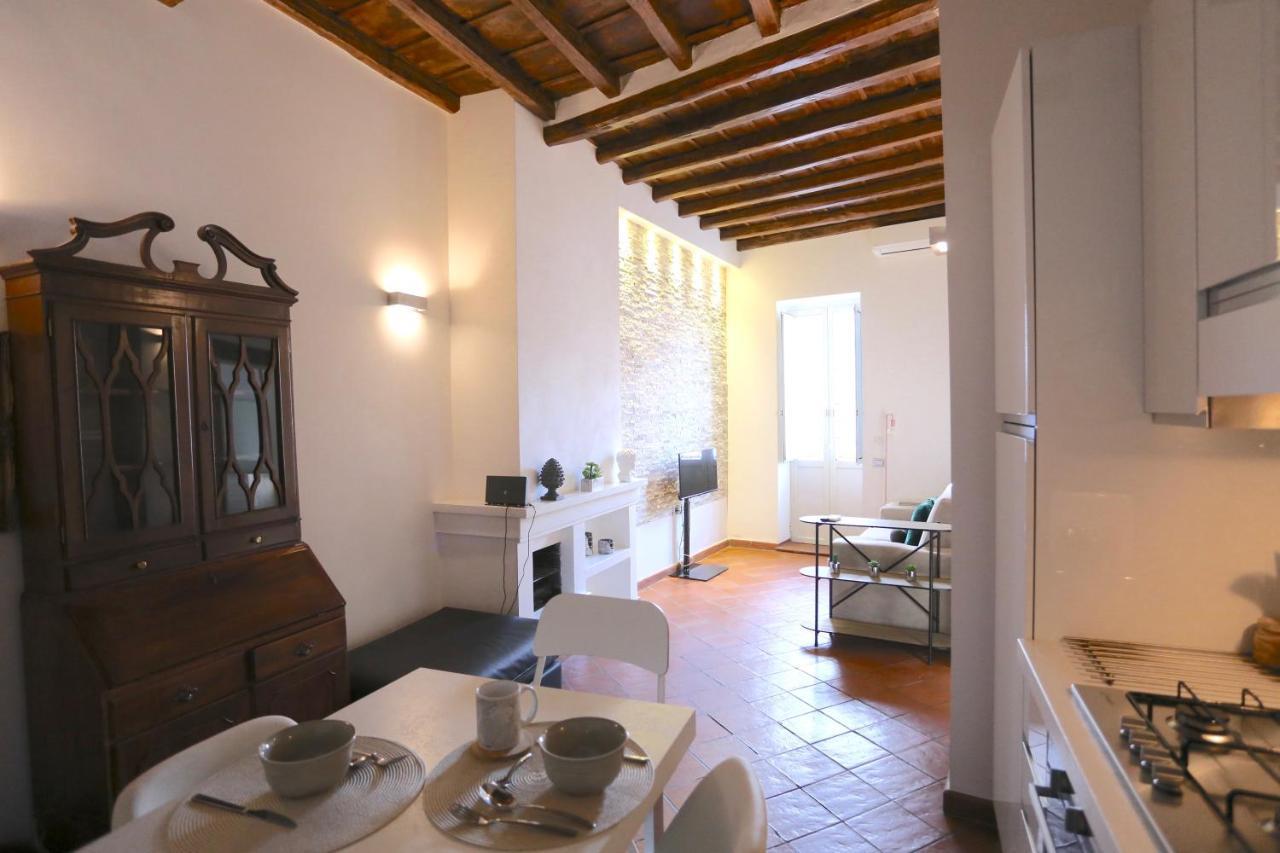 Apartment Benedetta 22 - Trastevere