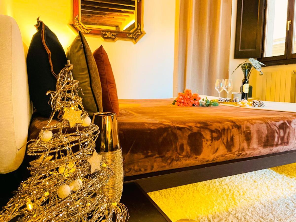 Trevi Fountain Stylish Apartment Rome