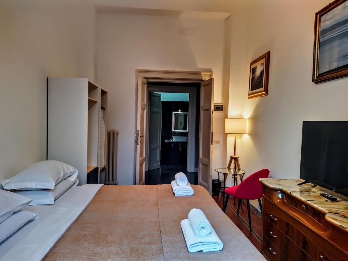 Nik Guest house 2*