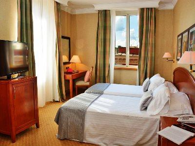 Hotel Lh Lloyd 3*